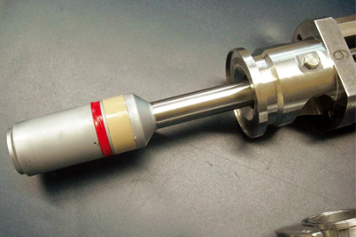 Piston trong máy làm đầy sử dụng bạc lót iglidur®