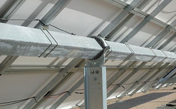 Trạm năng lượng mặt trời với các bộ phận đặc biệt iglidur®