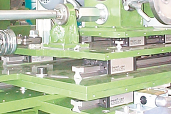 drylin® T trong máy mài