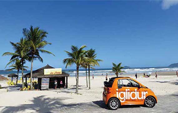 iglidur sử dụng trong Xe thông minh tại bãi biển ở Brazil